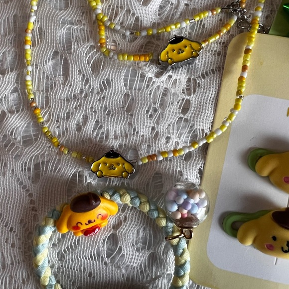 Pompompurin Necklace Bracelet Hair Clips - Picture 7 of 7
